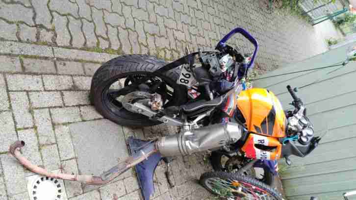 Honda CBR 125r JC34 Unfallmotorrad Bj.