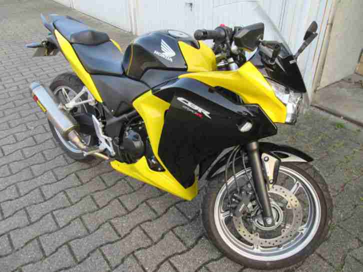 Honda CBR 250 R ABS kurzer Kennzeichenhalter LED Blinker