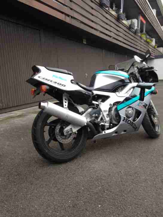 Honda CBR 400 RR Fireblade Limited Edition TÜV Neu erst 8732KM Garagenfahrzeug