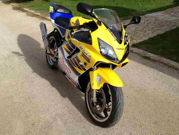 Honda CBR 600 FS "Valentino Rossi 46 Replica Limited-Edition" NUR 250 Stück !!!