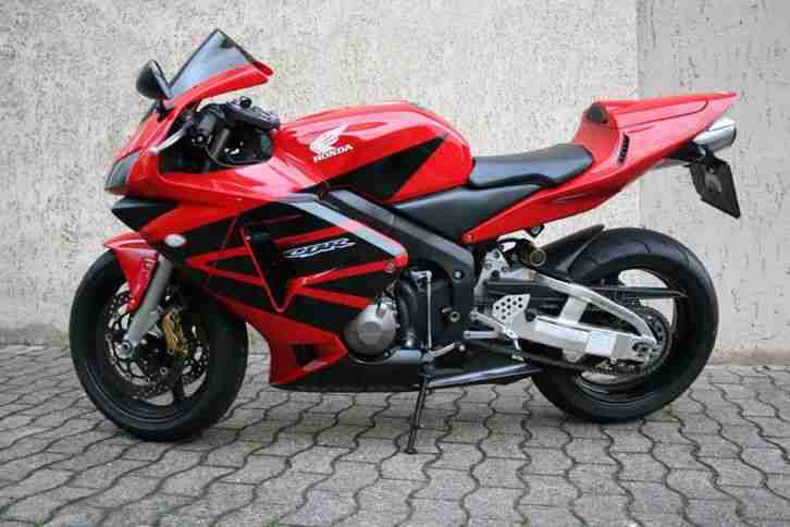 Honda CBR 600 RR CBR600RR PC 37