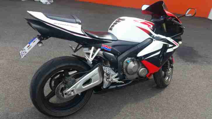 Honda CBR 600 RR PC37