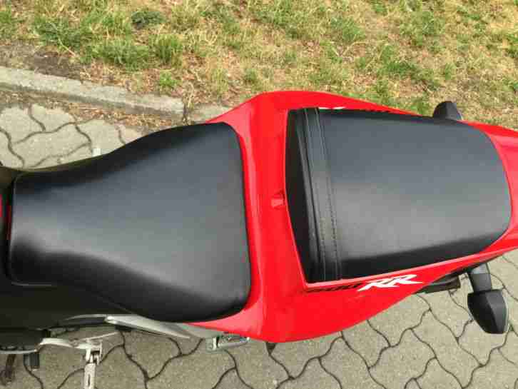 Honda CBR 600 RR PC40