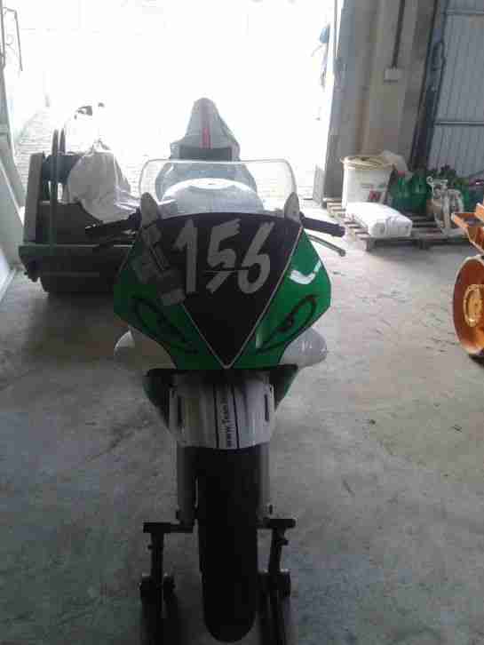 Honda CBR 600 , Rennmaschine ,Racing Bike , wie zxr , zx , gsx r , Heck r1 - r6