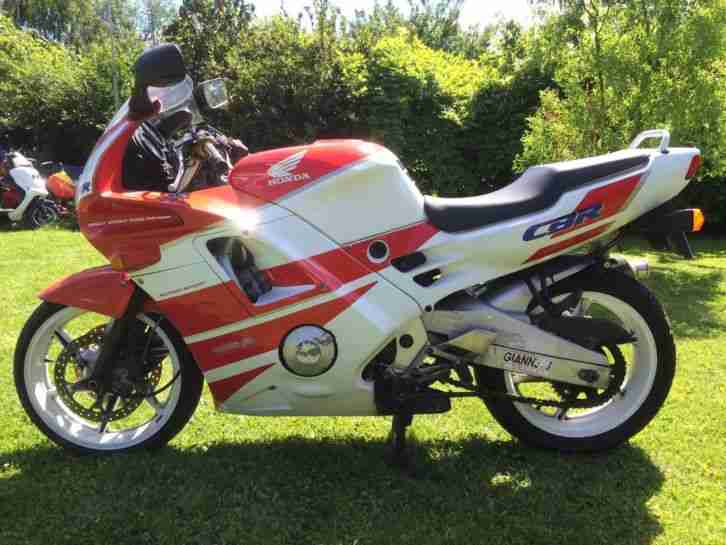 Honda CBR 600 Supersportler + Gianelli Auspuff + Stahlflexbremsleitung 260 Kmh