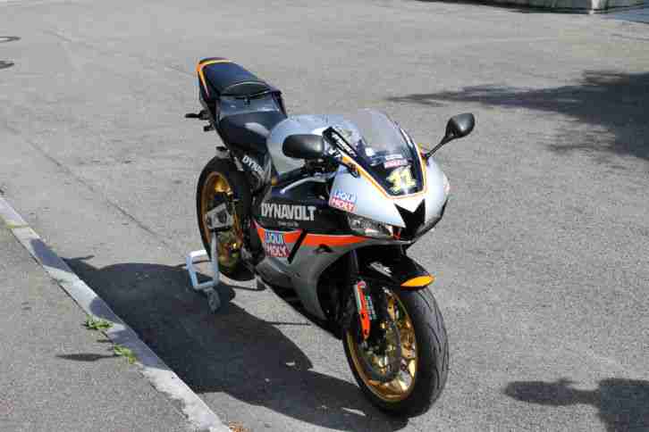 Honda CBR 600 rr Dynavolt Interact GP Sandro Cortese Edition. Limitierte Auflage