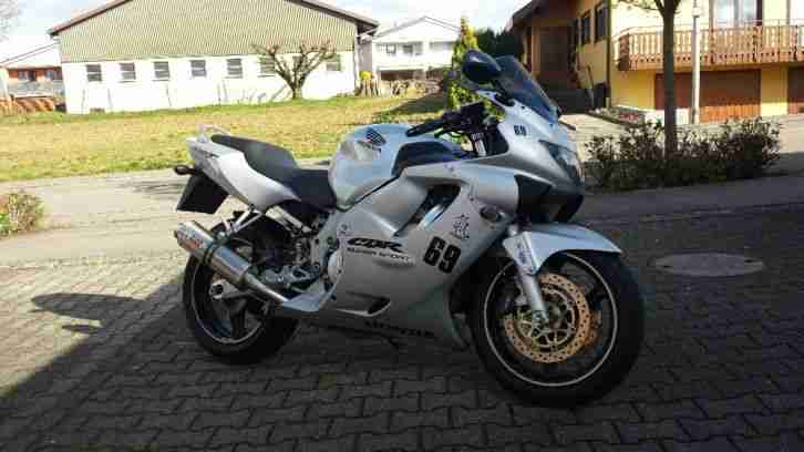 CBR 600F PC35 Top Bike 2650 Euro