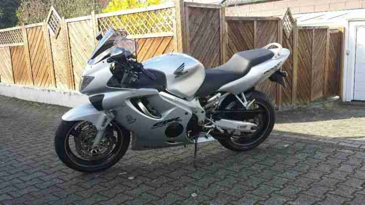 Honda CBR 600F PC35 Top Bike 2650 Euro Festpreis