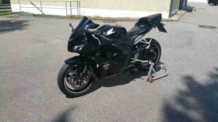 CBR 600RR PC40, 1. Hd., Tüv neu,