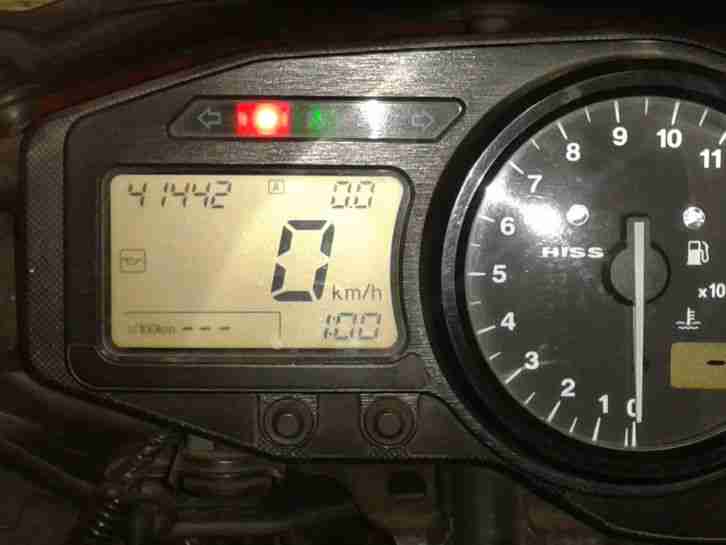 Honda CBR 900 RR SC 50 BJ: 2002 160 PS