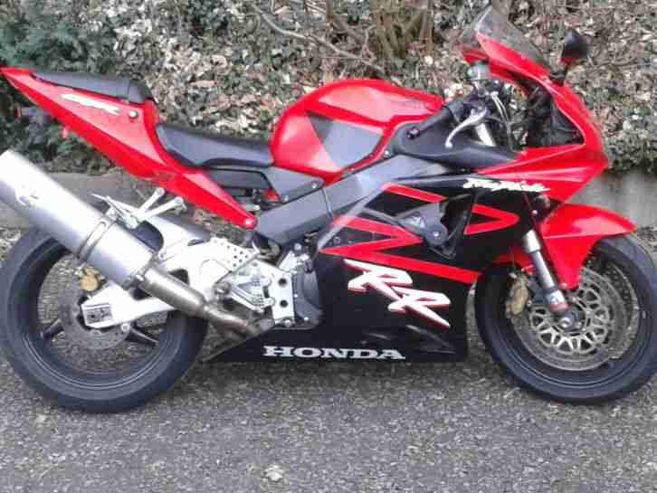 Honda CBR 900 RR SC 50 BJ: 2002 160 PS