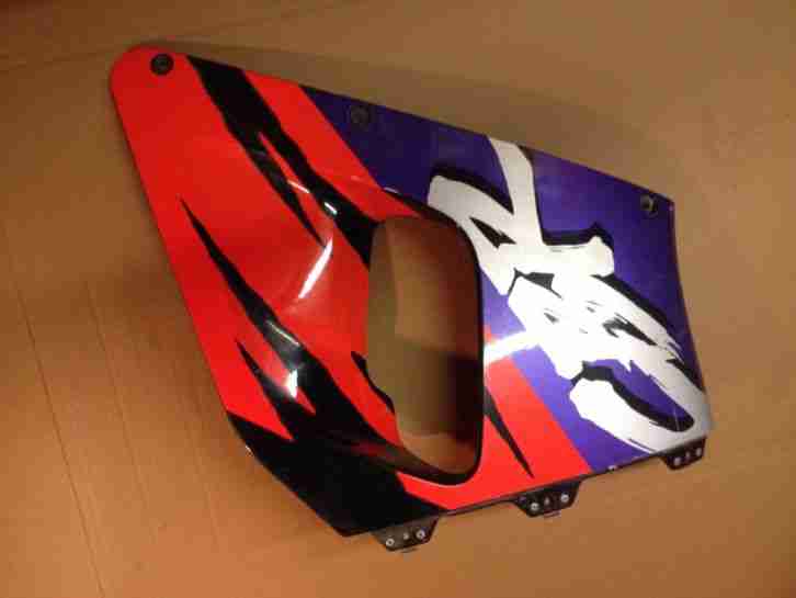 Honda CBR 900 SC28 Verkleidung -Seitenverkleidung ( linke Seite)