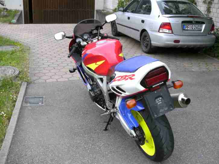 Honda CBR 900RR SC33 43747KM