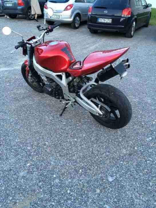 Honda CBR 900rr sc33