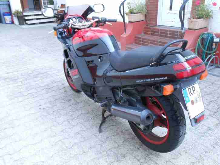 Honda CBR1000F SC21 - guter Zustand - offen - 136PS