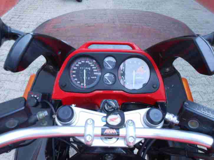 Honda CBR1000F SC21 - guter Zustand - offen - 136PS