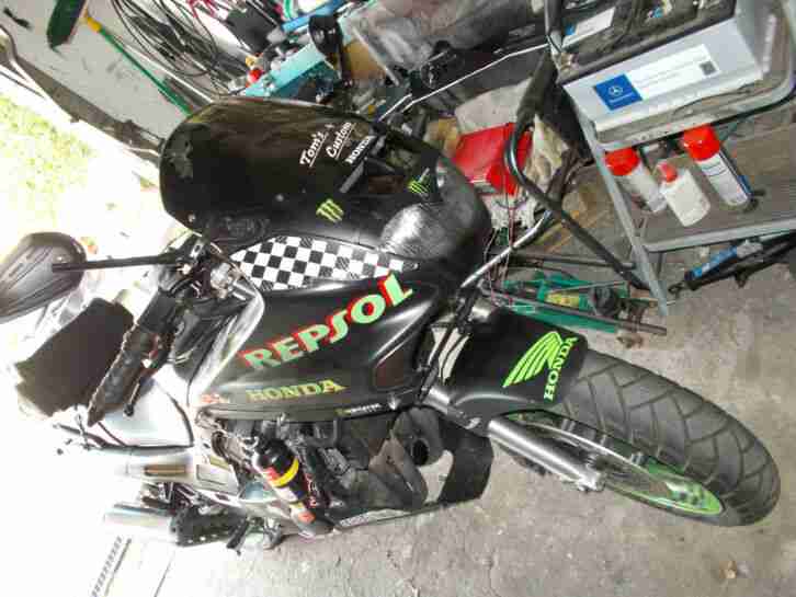 Honda CBR1000F,SC24,TÜV NEU.Duales Bremssystem, 95db, "29tkm" Scheckheft!94kw!!!