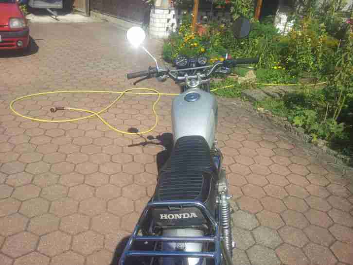 Honda, CL250S, 165MD04,ca. 26000km, guter Zustand, Silber.