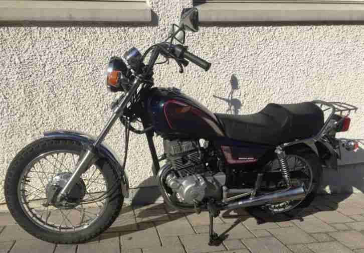 Honda CM 125 jc05 1986 Yamaha RD dr Suzuki RG