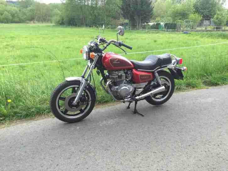 Honda CM 400 T sehr schön Tüv neu