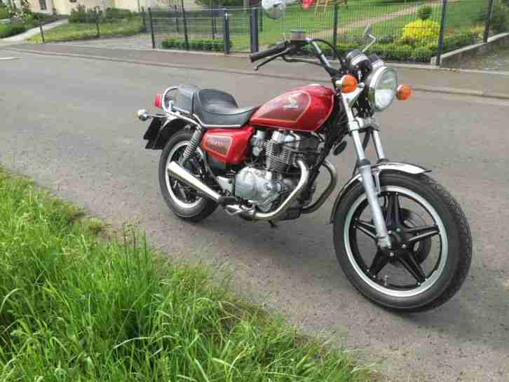 Honda CM 400 T sehr schön Tüv neu