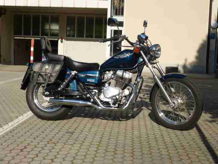 CMX 250 Rebel MC32 Chopper