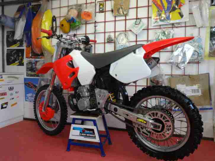 Honda CR 250 Motocross Neuaufbau Top Zustand 2 Takt 56 PS ,, KX RM SX YZ