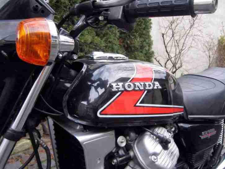 Honda CX 500 schwarz