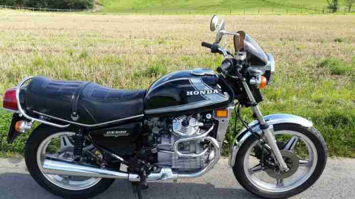Honda CX 500 sehr gepflegter Zustand - Garagenmotorrad
