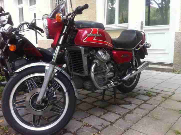 Honda CX 500 zu verkaufen. EZ 83---Unfallfrei---Elektro---33000km---TÜV bis Aug