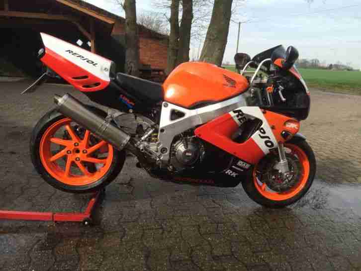 Cbr 900 RR Einarmschwinge Streetfighter