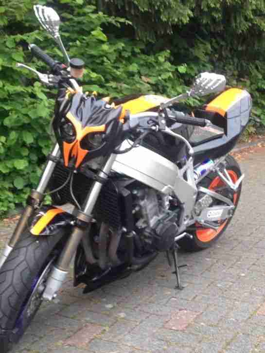 Honda Cbr 900 Sc28 Streetfighter