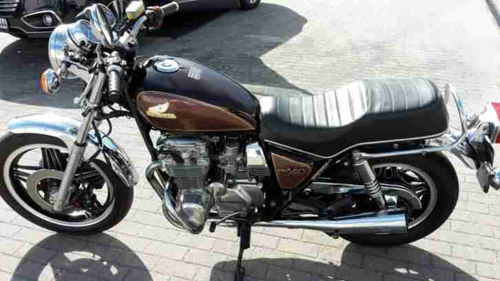 Honda Custom CB 650