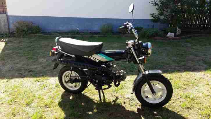 Honda DAX ST50 schwarz mit 2000km - gepflegt- EZ 1991