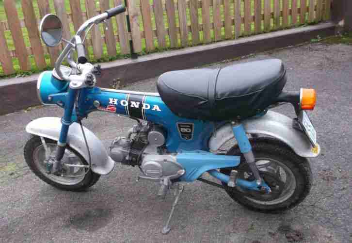 Honda DAX ST50G