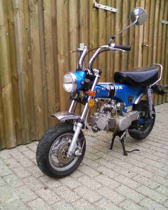 Honda Dax 90 ccm, 8804 km, sehr guter Zustand, 160 ccm