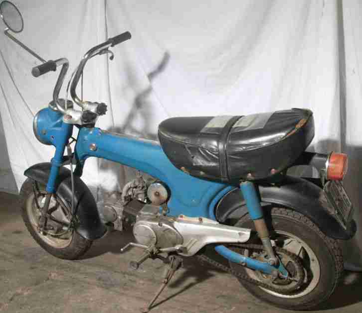 Honda Dax ST 50 G 6 Volt + sehr viele Teile Cafe Racer Oldschool Custom