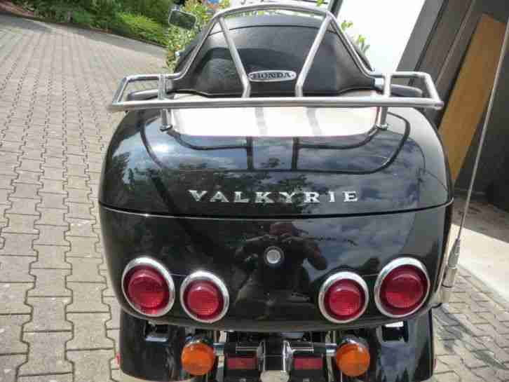 Honda F6C Valkyrie Interstrate ähnlich Goldwing, Chopper