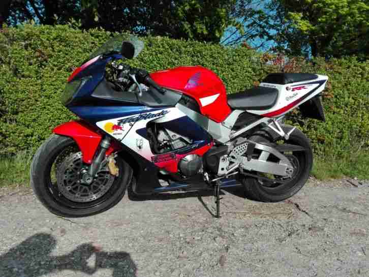 Honda Firablade CBR 900 SC44