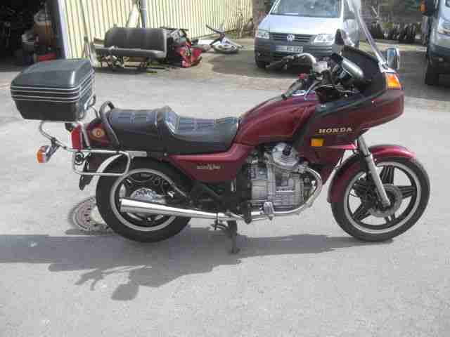 Honda GL 500 Silber Wing Baujahr 1983 aus 2 Hand guter Zustand LÄUFT und FÄHRT