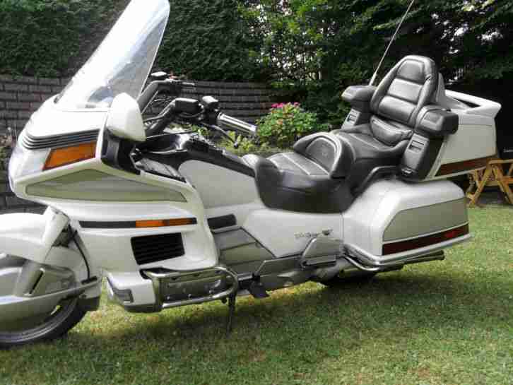Gold Wing GL1500 Org.23000meil 1 Hand