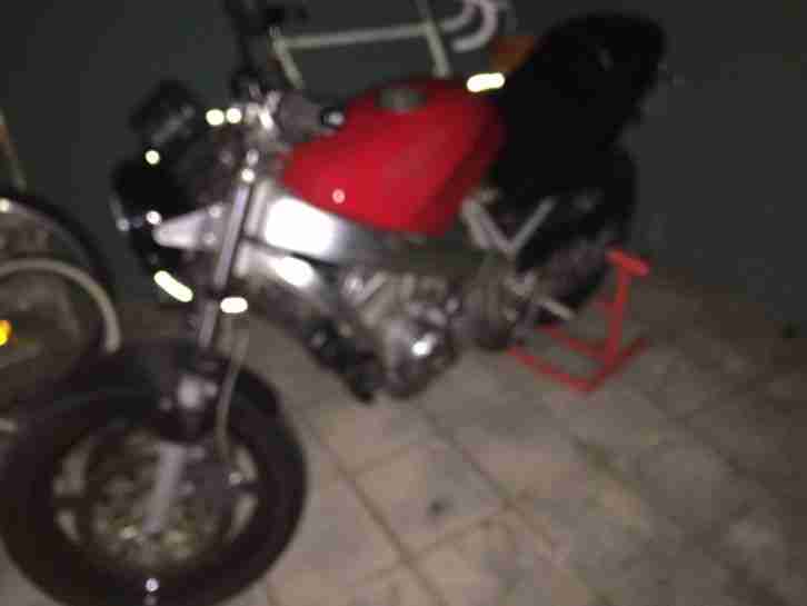 Honda Hawk GT 647 Performance Umbau in Motor/ Fahrwerk