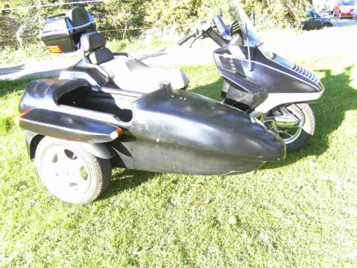 Honda Helix Rollergespann