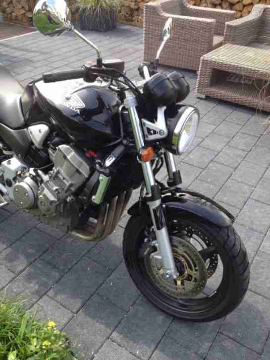 Honda Hornet 900 SC 48 deutsches Modell original 7611 Km! 1.Hand!