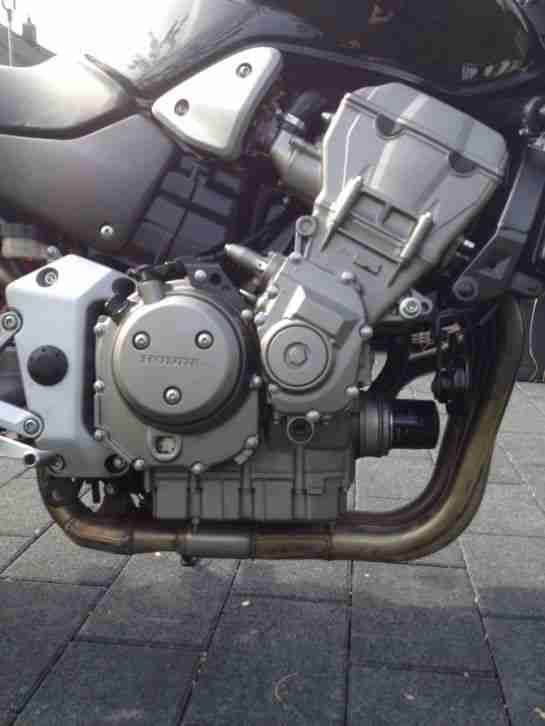 Honda Hornet 900 SC 48 deutsches Modell original 7611 Km! 1.Hand!