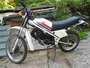 Honda MT8 MT80 HD02 Motorradzulassung 110ccm MTX MT 8 80 Motor Teile