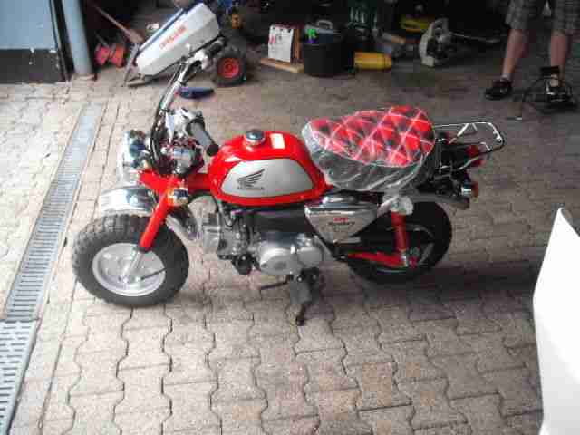 Honda Monkey NEU