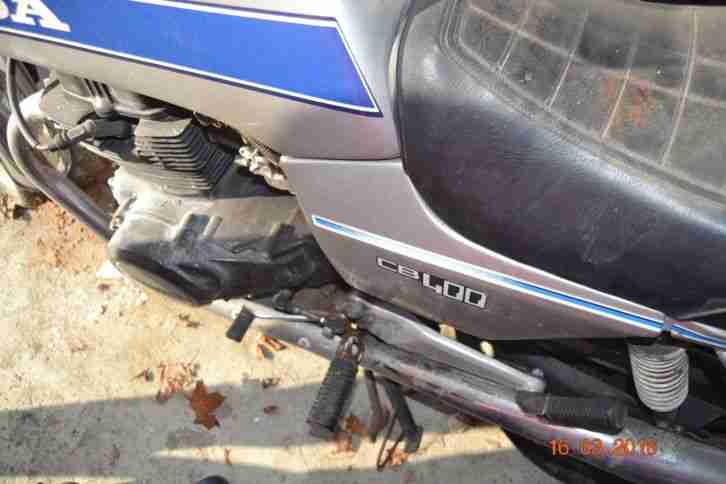 Honda Motorad,CB400T,Bauj.81
