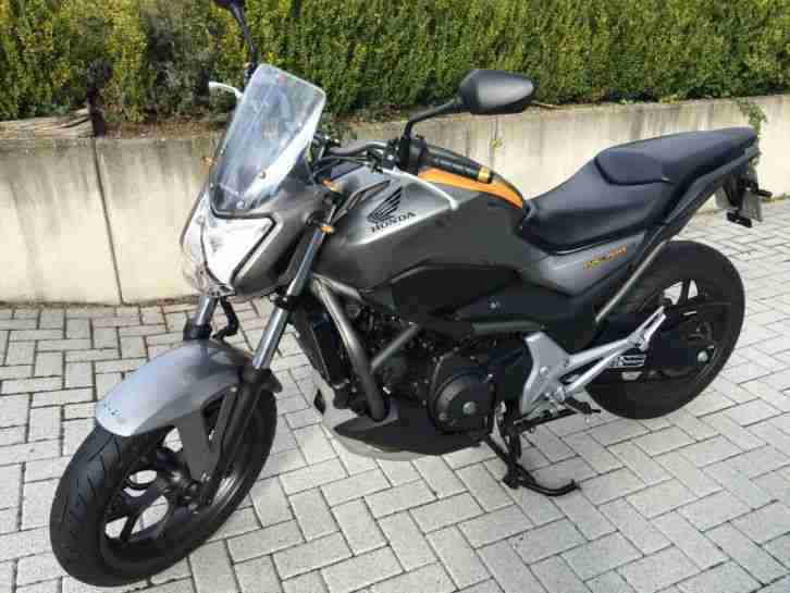 NC700S 48PS wenige km Top Zustand und