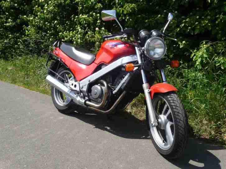 Honda NTV 650 RC 33 - TÜV neu - mit Kofferset - TOP Zustand